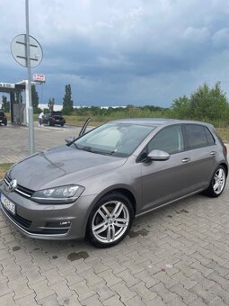 Volkswagen Golf - 4