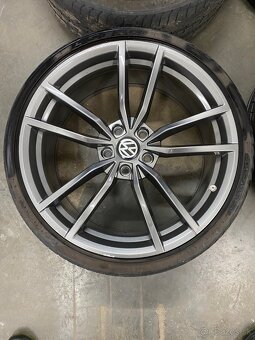 225/35 R19 5x112 PRETORIA - 4