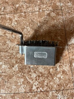 IBANEZ - 4