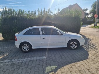 Opel astra g - 4