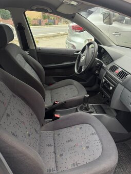 Predám škoda fábia 1.4 combi 2003 - 4