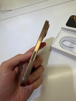 Apple iPhone 16 pro 128GB Desert Titanium - 4