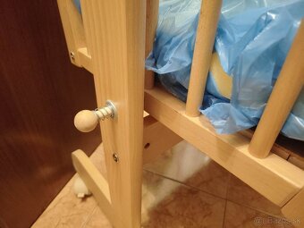 Predám drevenú kolísku - 4