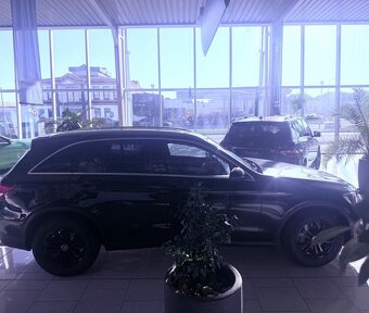 Mercedes-Benz GLC SUV 220 d 4 Matic automat 9stupňový - 4