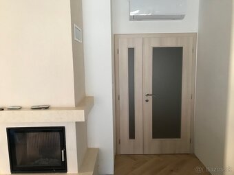 montáž dverí, podlahy, servis - 4