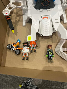 Playmobil  - lego - 4