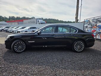 BMW Rad 7 730d - 4