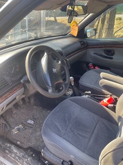 Peugeot 406 - 4