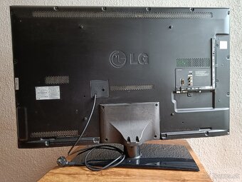 Televízor LG LCD LED - 4