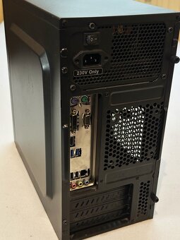 Počítač Intel 3,8GHz, 8 GB DDR4 dual, 256GB ssd - 4