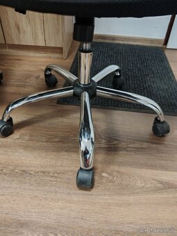 Kancelárske kreslo - 4