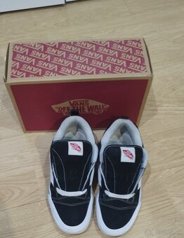 Vans Knu Skool - 4