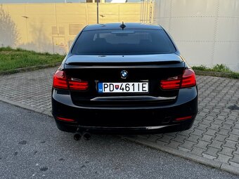BMW 3 - 4