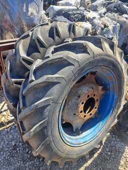 PREDAM PREVODOVKU+DIFERAK TRAKTOR ZETOR 3011 - 4