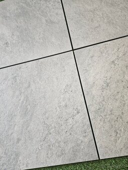 Dlažba hrubka 2 cm aj na terče 60x60, sivá silver - 4