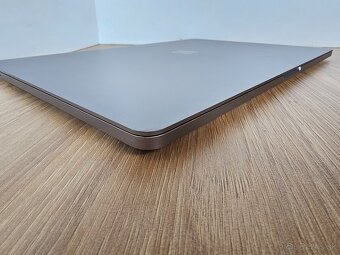 APPLE MACBOOK PRO 16 2019 32gb 512gb touchbar - 4