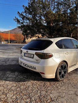 Subaru impreza 2.0D - 4
