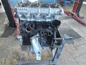 Holomotor 1.9 PD AWX 96 KW PASSAT SUPERB A6 PREDAM - 4