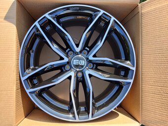 Sada nových ALU R18 5x112 design EW04 - 4