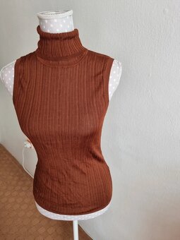 hnedý elastický rolák bez rukávov Karen Millen L-s visačkou - 4