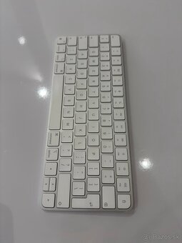 Magic Keyboard - 4