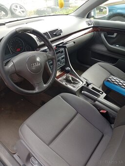 Predám Audi A4 b6 - 4