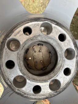 Originál Audi 225/50 R17 - 4