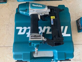Makita vrtacie kladivo (2x18V), priam. pila, skrutkovac - 4