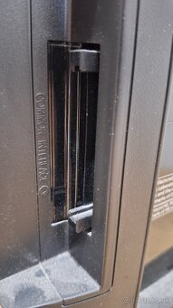 LCD TV Samsung LE32B350 32" - 4