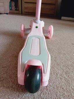 Trojkolieskova kolobezka - 4