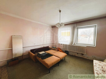 3-izbový rodinný dom s garážou v centre obce Jakubov , okr - 4