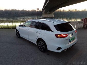 Kia Ceed SW 1.6 GDi Plug-in hybrid Gold ODPOCET DPH - 4