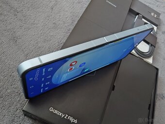 Samsung Galaxy Z Flip 6 12/256 - 4