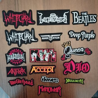 Nášivky,vlajky,trická,privesky,CD,LP,MC - 4