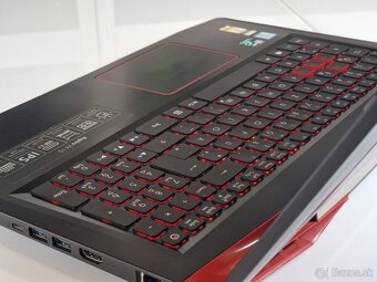 Herný notebook ACER VX | i7-7700HQ | GTX 1050Ti | 512SSD+1TB - 4
