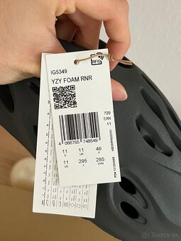 Yeezy foam runner carbon 46 - 4