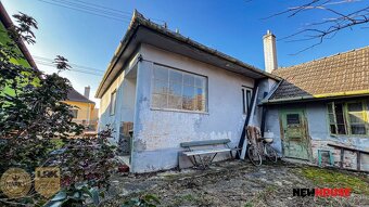 Pozemok 743 m2 so starým rodinným domom vo vyhľadávanej loka - 4