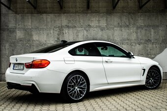 BMW Rad 4 Coupé 435d xDrive M Sport - 4