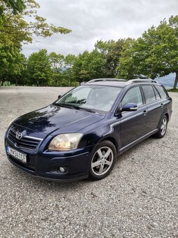 Toyota Avensis - 4