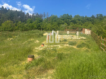 ZĽAVA 15.000 EUR pozemok so stav. povolením a inžin. sieťa - 4