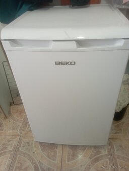 Predám chladničku Beko - 4