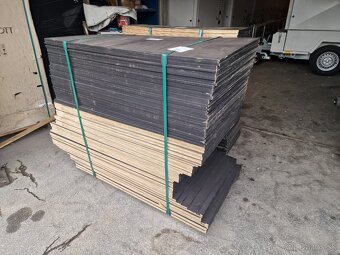 Protišmyková fóliovaná preglejka 9 mm - 4