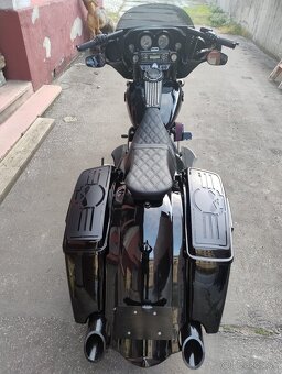 HARLEY DAVIDSON STREET GLIDE FLHX C USTOM SPECIAL - 4