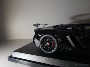 Lamborghini Aventador LP750-4 SV 1:18 Kyosho Ousia - 4