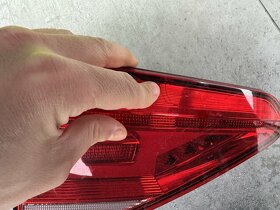 zadne lave kufrove svetlo VW touran 2018 - 4