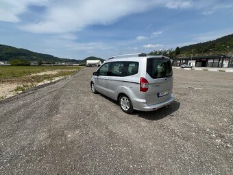 Ford Tourneo Courier - 4