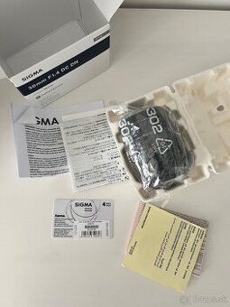SIGMA 30 mm f/1,4 DC DN Contemporary pro Sony E - 4