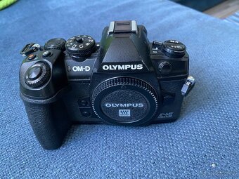 OM-D E-M1 Mark III - 4