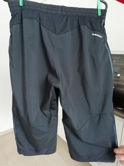 Predám čierne 3/4 nohavice zn. Adidas - 4
