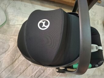 CYBEX Aton B2 i-Size vrátane Base ONE Volcano Black - 4